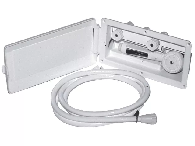 Deck Shower and Water Mixer in 133x260x51 mm Plastic Case